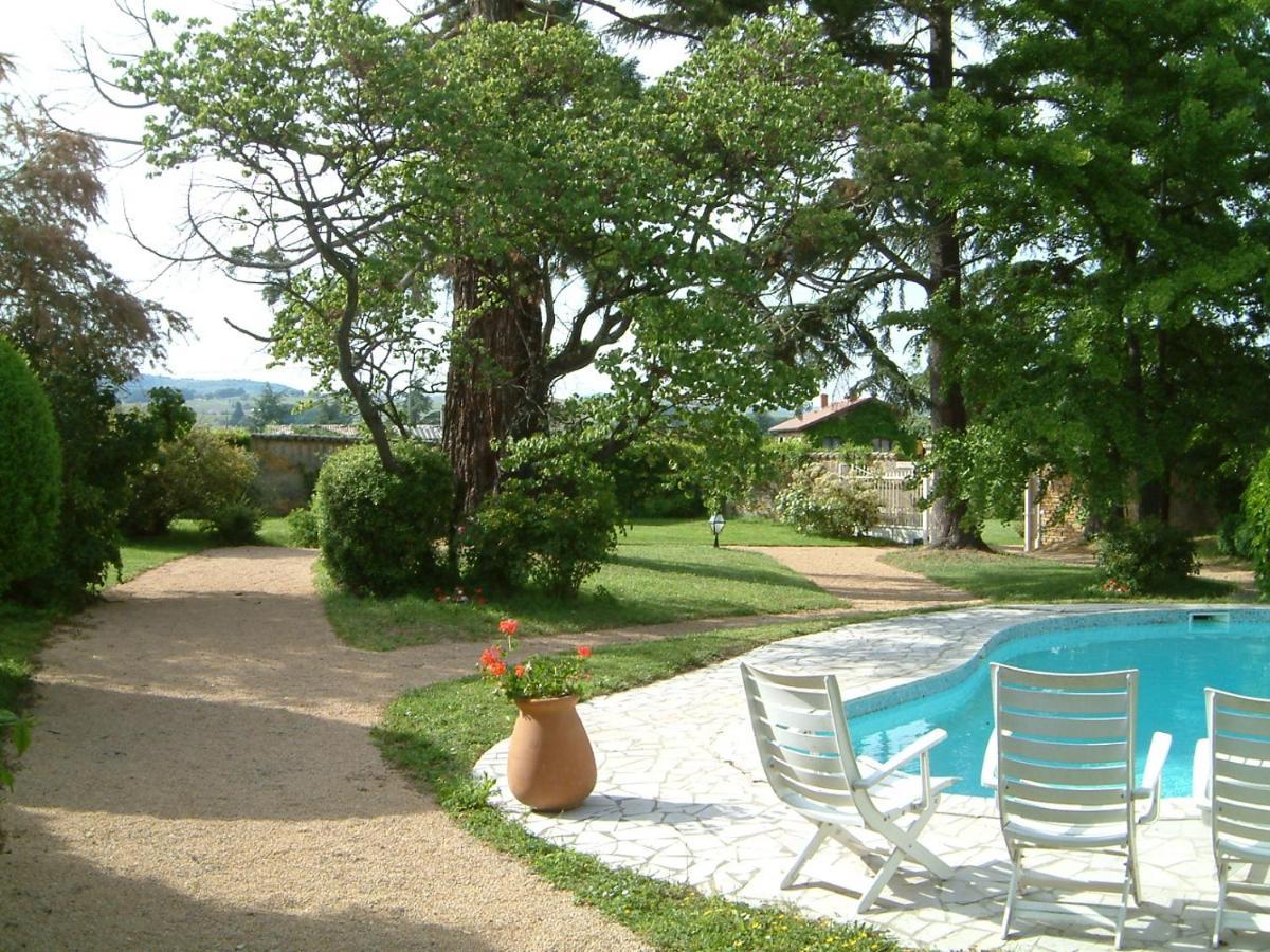 Chambres D'Hotes "Le Calme" Denicé Exterior photo